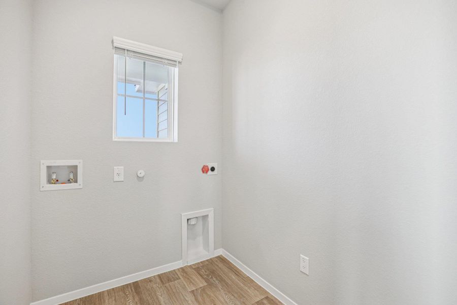 Spacious, unfurnished interior of a new home in Cascade, Liberty Hill (Image 12).