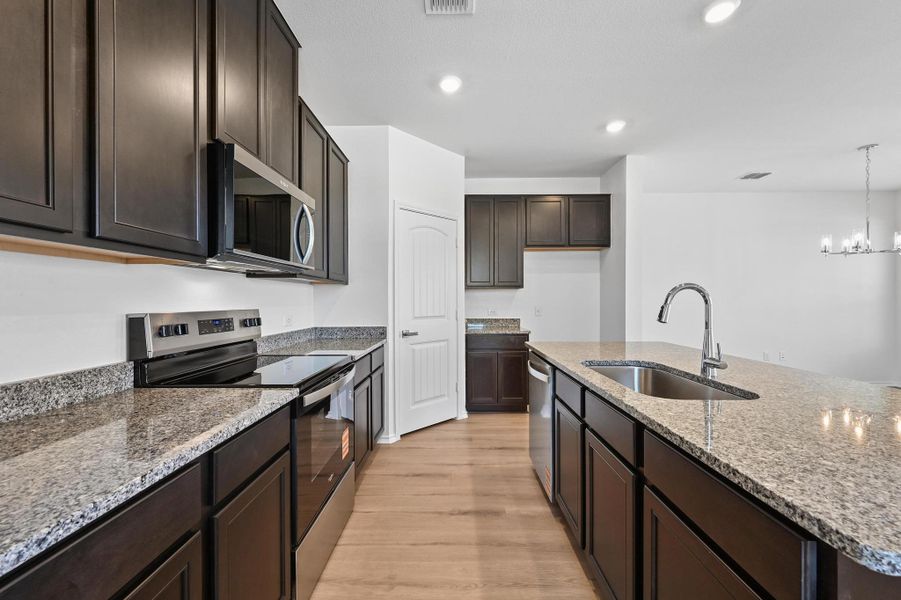Furnished interior view inside a new home in Creekside at Estancia, Austin (Image 11).