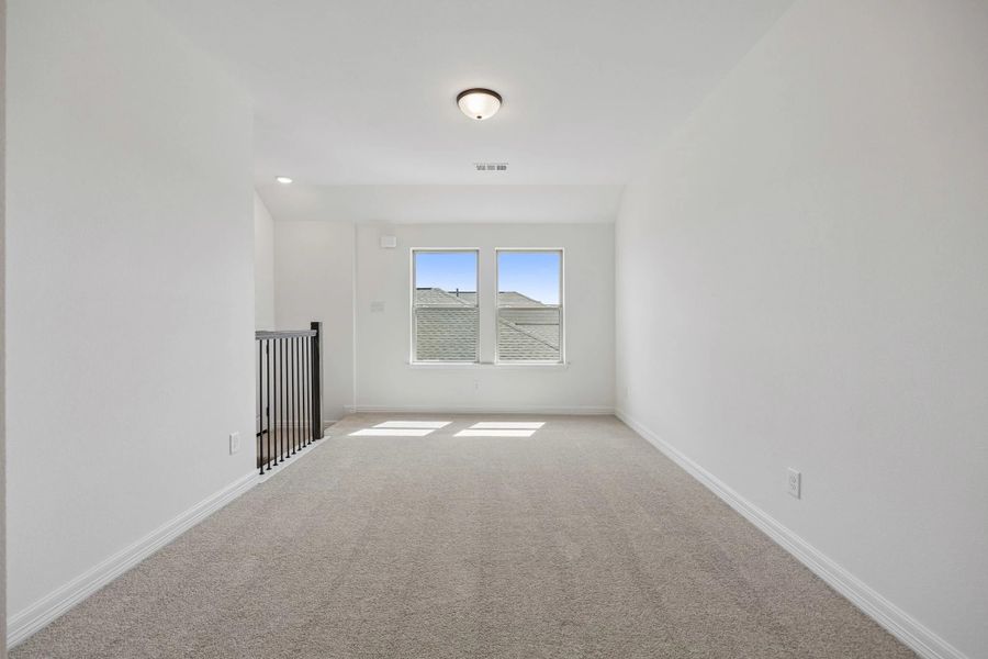 Spacious, unfurnished interior of a new home in Azalea, Brookshire (Image 17).