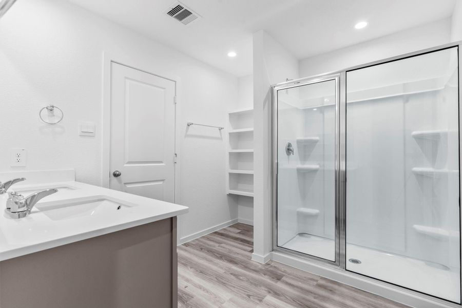 *Images and 3D tour are for illustration only and options may vary from home as built.