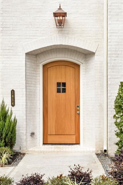 Exterior details and patio area of a home in , Houston (Image 3). Exterior details and patio area of a home in , Houston (Image 3).