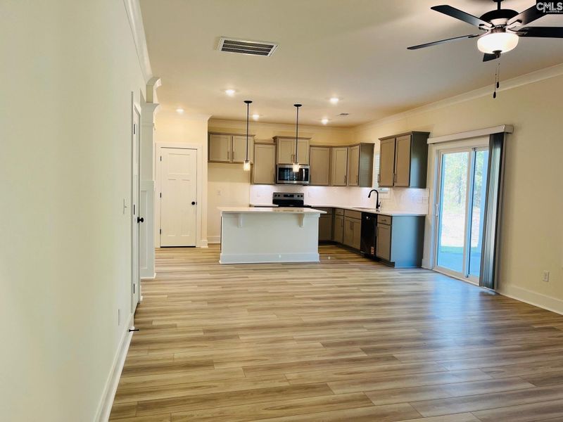 Spacious, unfurnished interior of a new home in Blythewood Farms, Blythewood (Image 13).