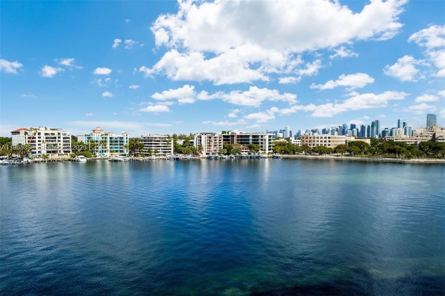 Image 21 of a home in .