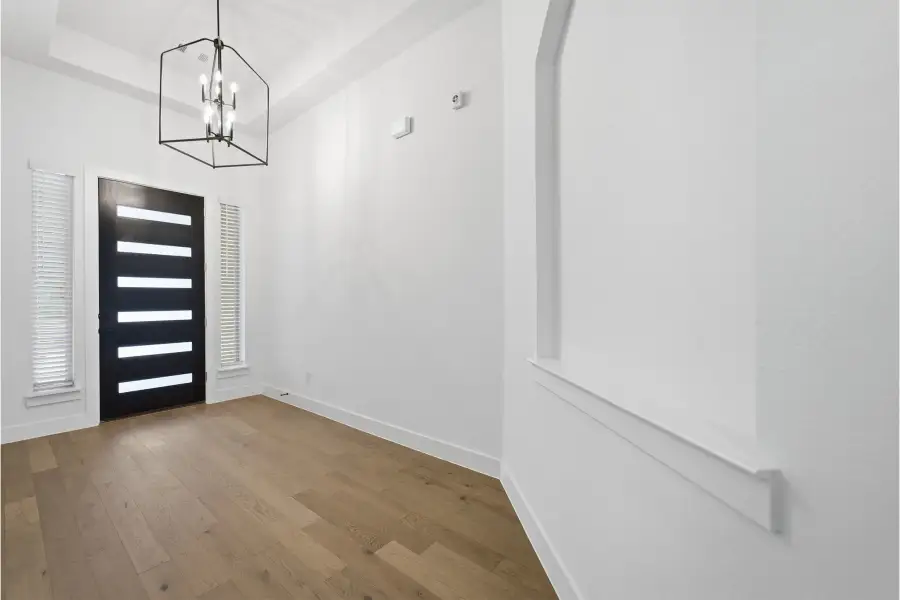 Spacious, unfurnished interior of a new home in Sonoma Verde, Heath (Image 25). Spacious, unfurnished interior of a new home in Sonoma Verde, Heath (Image 25).