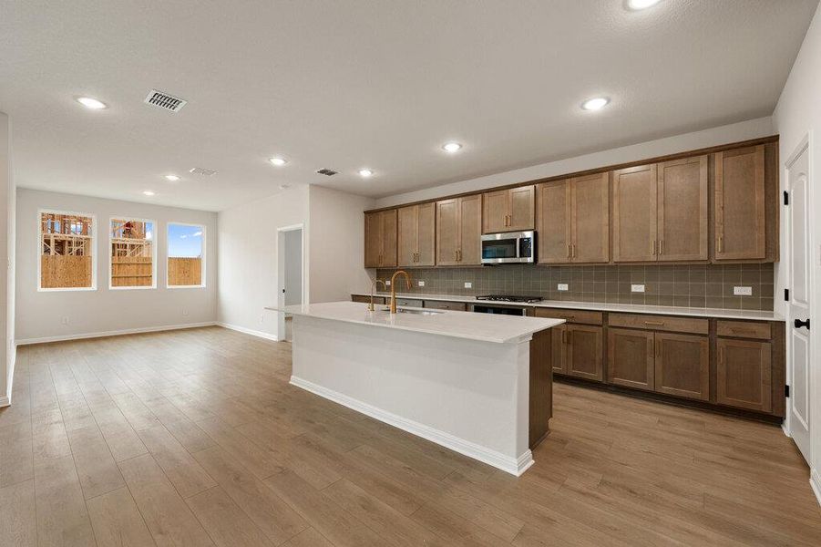 Furnished interior view inside a new home in Patterson Ranch, Georgetown (Image 11).