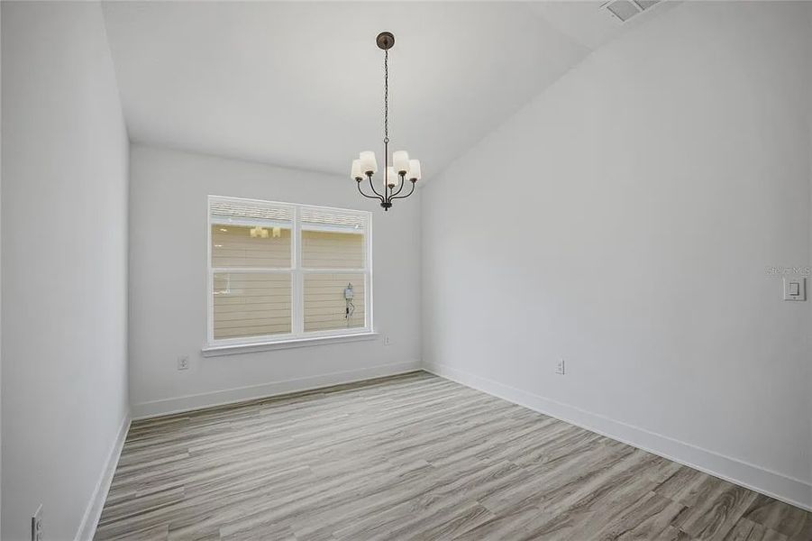 Spacious, unfurnished interior of a new home in Briarwood, Alachua (Image 17).