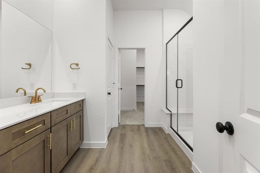 701 Tyronza-Primary Suite-4