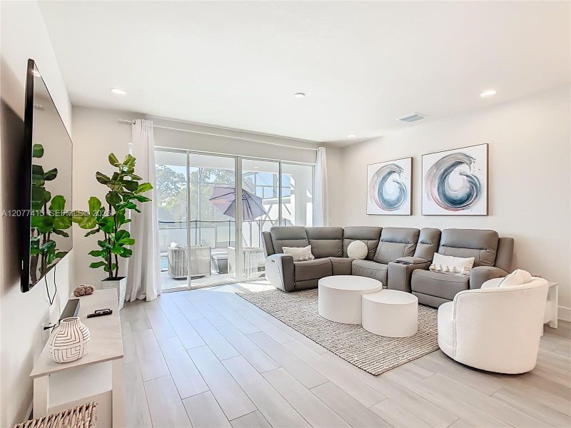 Furnished interior view inside a new home in , Clermont (Image 9).