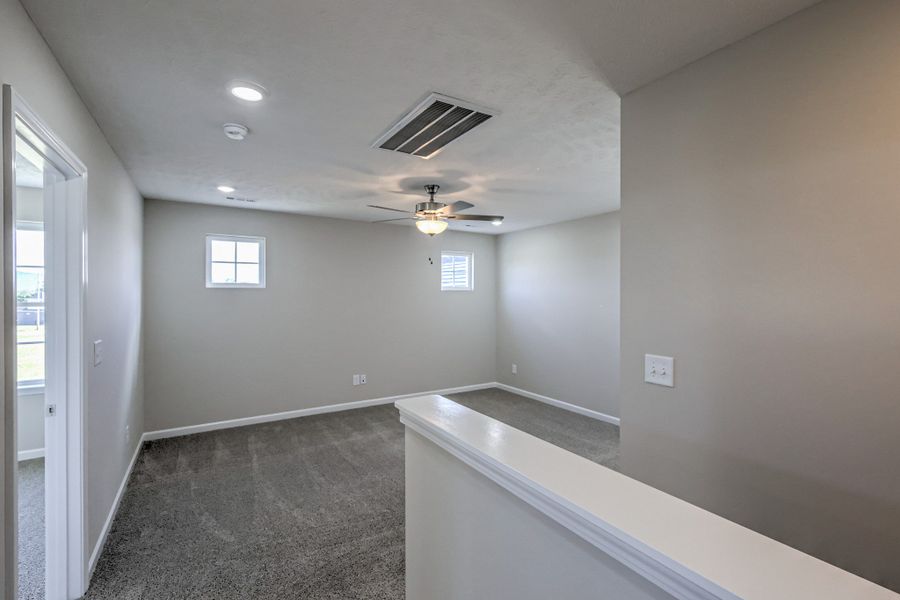Spacious, unfurnished interior of a new home in Collin's Place, Decherd (Image 38).