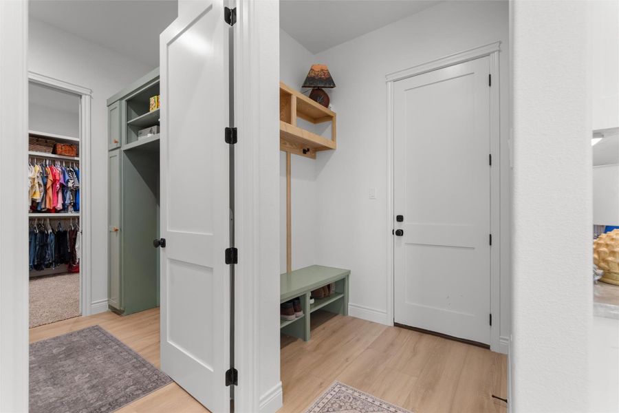 Built in Storage next to Garage door. Built in Storage next to Garage door.