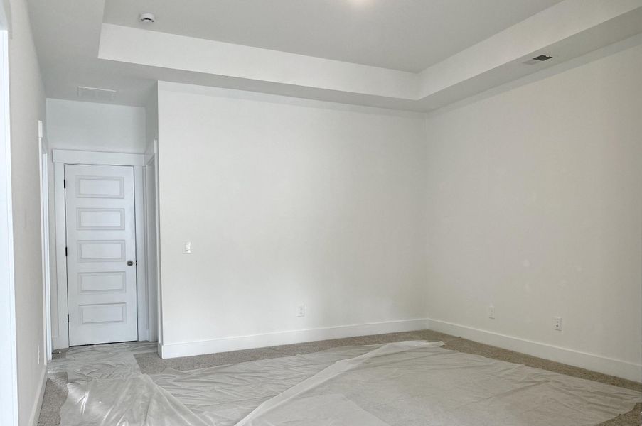 Spacious, unfurnished interior of a new home in , North Charleston (Image 38).