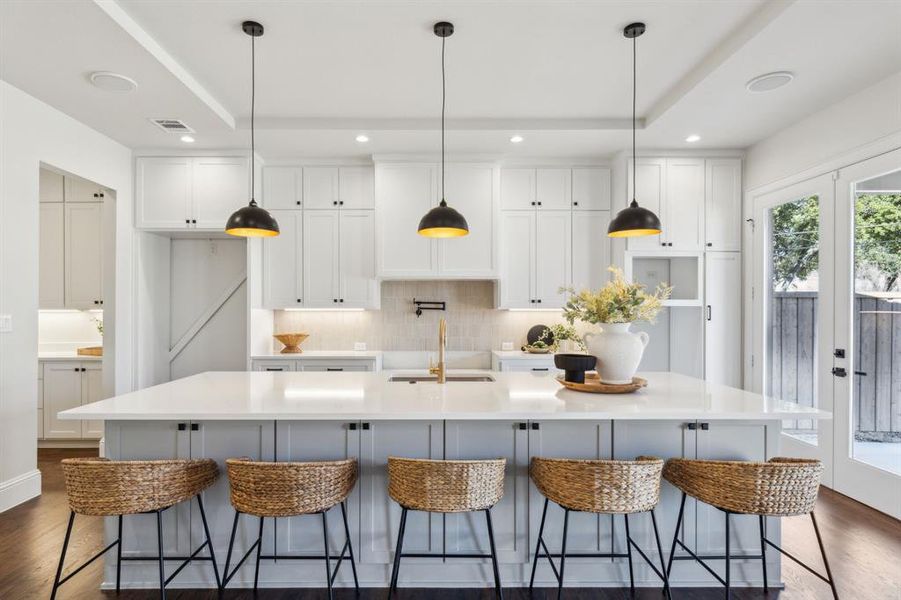 Furnished interior view inside a new home in , Dallas (Image 14).