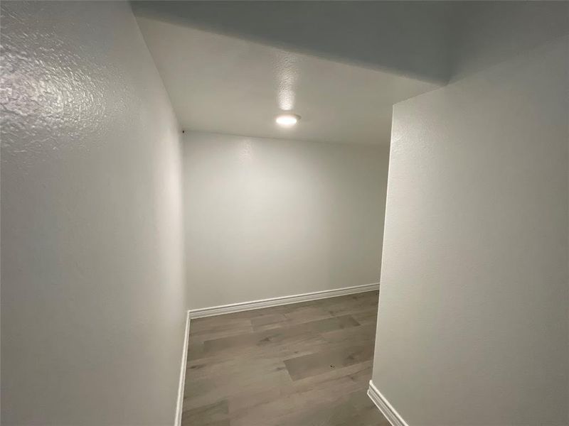 Spacious, unfurnished interior of a new home in Elevon, Lavon (Image 16). Spacious, unfurnished interior of a new home in Elevon, Lavon (Image 16).