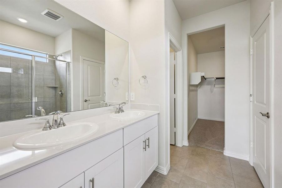 Photo is not of the actual home, but is an inspirational photo of builder’s model home and may depict options, furnishings, and/or decorator features that are not included.