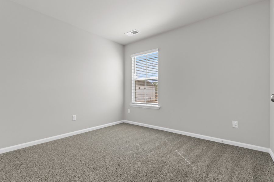 Spacious, unfurnished interior of a new home in Willow Lake, Blythewood (Image 17). Spacious, unfurnished interior of a new home in Willow Lake, Blythewood (Image 17).