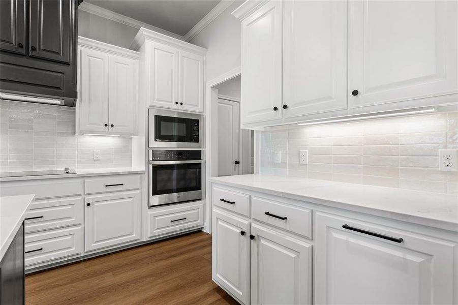 Furnished interior view inside a new home in , Waco (Image 18).