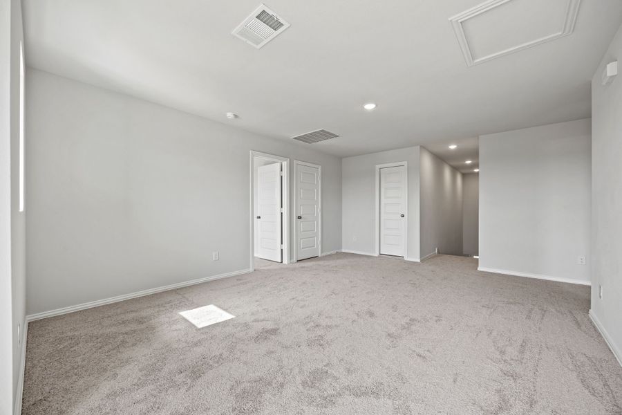 Representative unfurnished interior of a home built from the Columbus by Cambridge Homes in Ribbonwood, Aubrey (Image 13). Representative unfurnished interior of a home built from the Columbus by Cambridge Homes in Ribbonwood, Aubrey (Image 13).