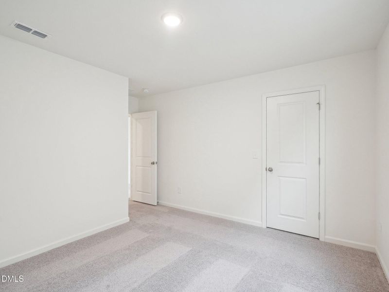 31-web-or-mls-Solace Wy 212-2805-031