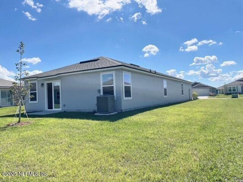 Exterior details and patio area of a home in The Arbors, Jacksonville (Image 37). Exterior details and patio area of a home in The Arbors, Jacksonville (Image 37).