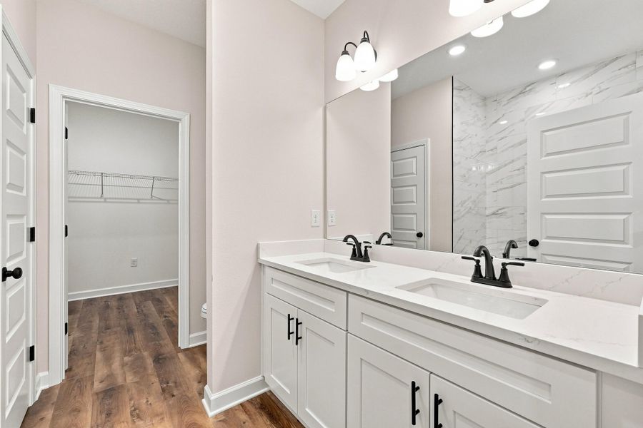 2828 blackbird ct-37