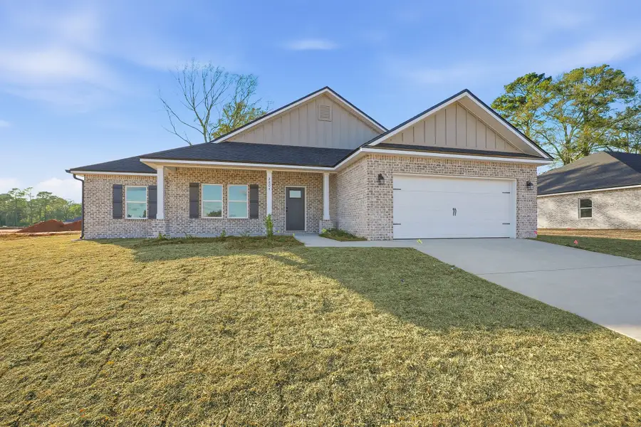 Front exterior of a new home in Barton's Bend, Crestview, FL, highlighting curb appeal (Image 2). Front exterior of a new home in Barton's Bend, Crestview, FL, highlighting curb appeal (Image 2).