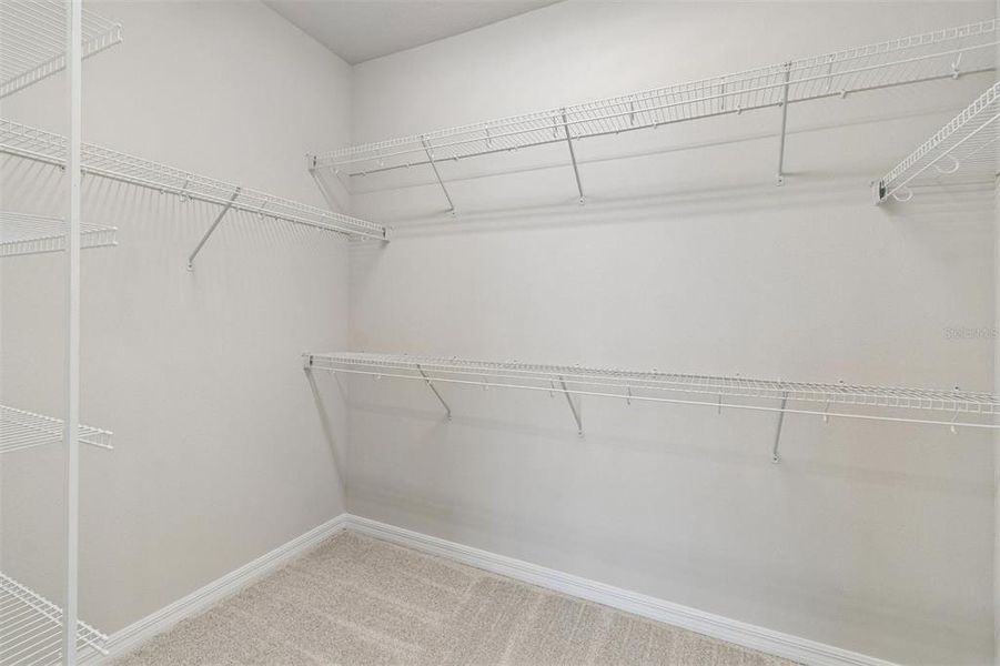 Spacious, unfurnished interior of a new home in Weslyn Park in Sunbridge 34', St. Cloud (Image 17).