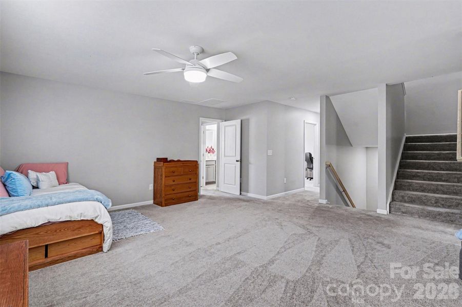 Spacious, unfurnished interior of a new home in Falls Cove at Lake Norman, Troutman (Image 21).