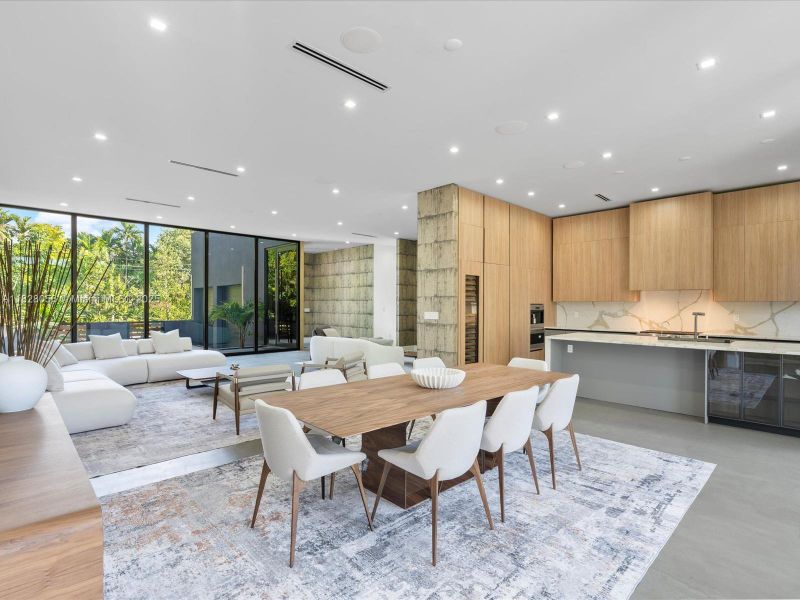 Furnished interior view inside a new home in , Miami (Image 65).