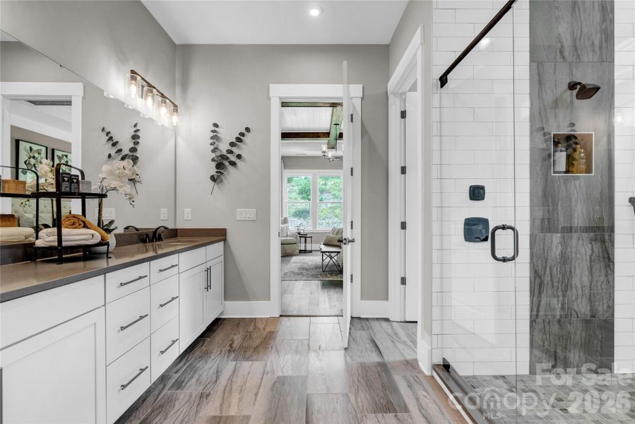 Model Home Photos used for Reference. Actual Home Features, Finishes, Colors and Options May Vary.