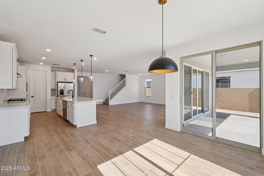 11-web-or-mls-E Saddle Way-S0111-009