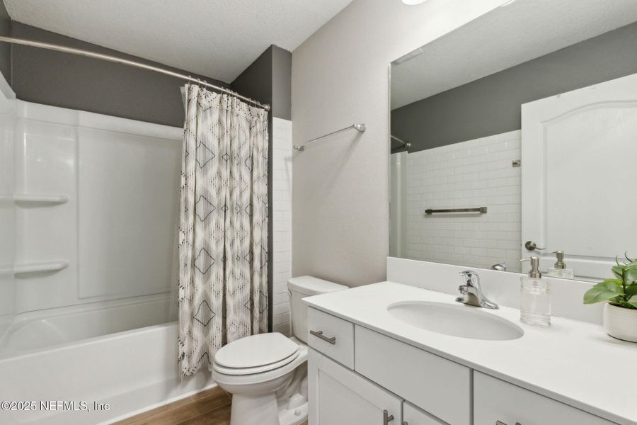 Furnished interior view inside a new home in River Glen, Yulee (Image 30). Furnished interior view inside a new home in River Glen, Yulee (Image 30).