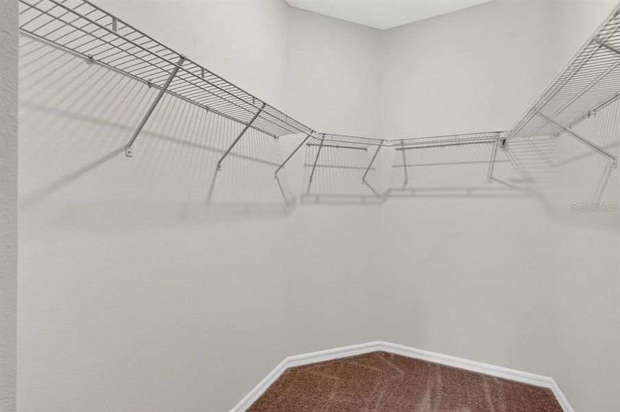 Spacious, unfurnished interior of a new home in , Deltona (Image 17).