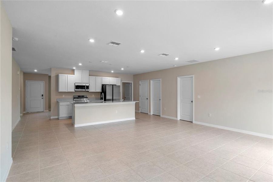 Spacious, unfurnished interior of a new home in Indian Lake Estates, Indian Lake Estates (Image 17).