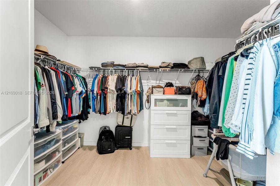Image 34 of a home in .