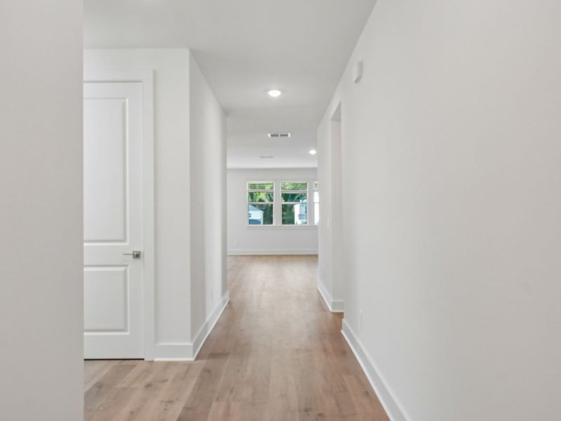 Spacious, unfurnished interior of a new home in Station Hill - Estate Series, Franklin (Image 10).