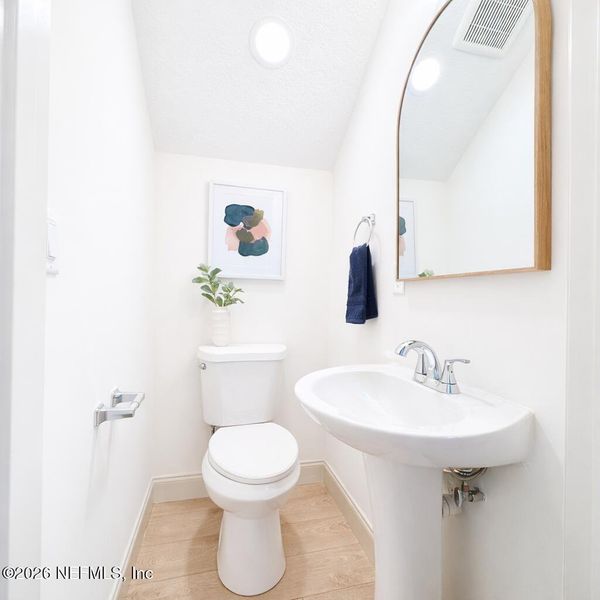 Furnished interior view inside a new home in , Jacksonville (Image 6).