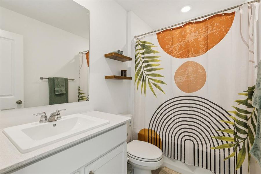 Furnished interior view inside a new home in Foree Ranch: Wellton Collection, Providence Village (Image 10). Furnished interior view inside a new home in Foree Ranch: Wellton Collection, Providence Village (Image 10).