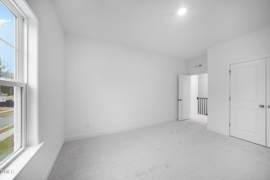 SUN_Stoneriver_Pic_LandrumIII-21