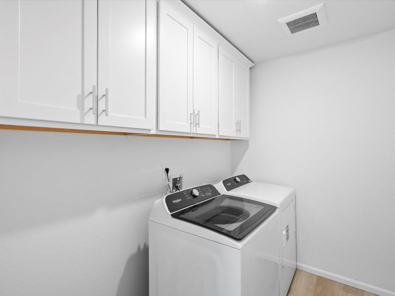 Close-up of interior finishes inside a home in Paint Brush Hills, Peyton (Image 8).