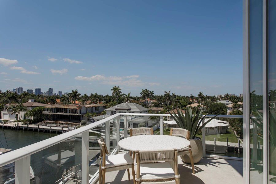 Exterior details and patio area of a home in , Fort Lauderdale (Image 21).