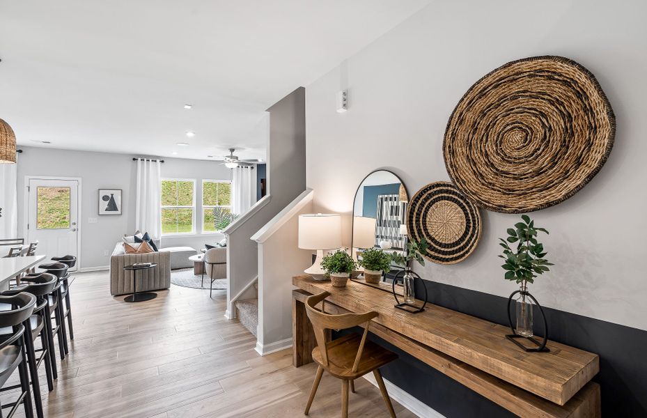 Representative furnished interior of a home built from the Hampton by Pulte Homes in Indigo Park, Easley (Image 31).