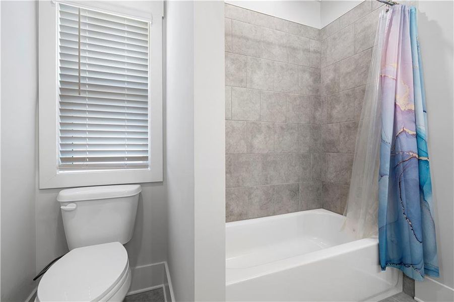 Furnished interior view inside a new home in , Monroe (Image 12).