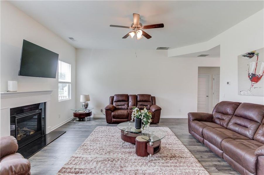 Furnished interior view inside a new home in Stillwater Springs, Dacula (Image 8). Furnished interior view inside a new home in Stillwater Springs, Dacula (Image 8).