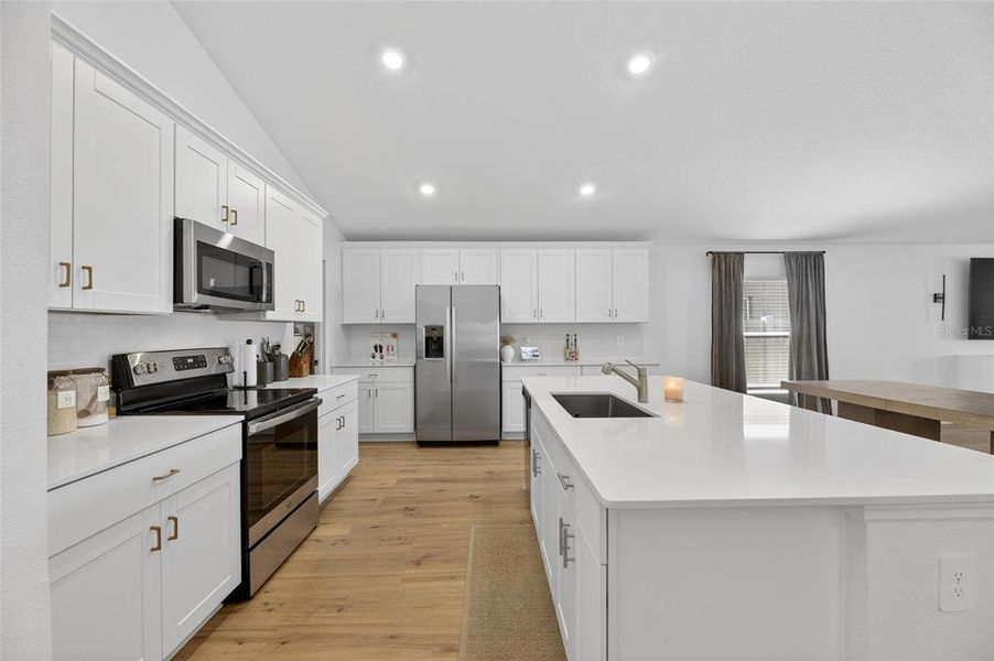 Furnished interior view inside a new home in Balm Grove, Wimauma (Image 14).