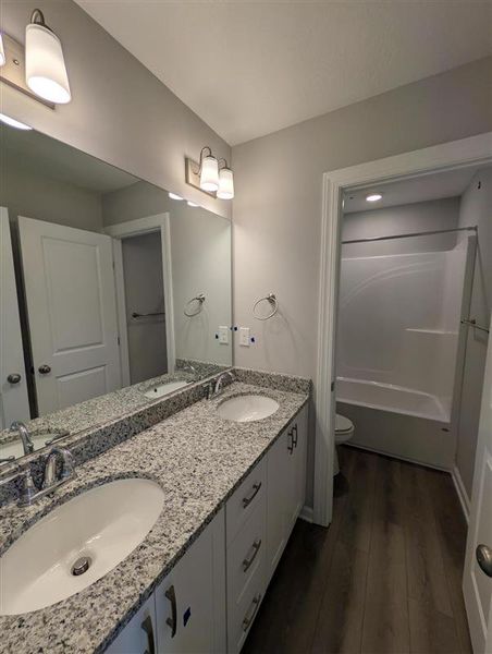Furnished interior view inside a new home in Forrest Bluff, North Augusta (Image 10).