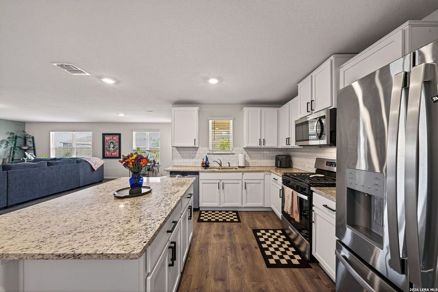 Furnished interior view inside a new home in Copper Canyon, Bulverde (Image 18). Furnished interior view inside a new home in Copper Canyon, Bulverde (Image 18).