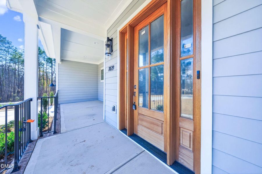 8-web-or-mls-7829 Penny Road (6 of 59) 8-web-or-mls-7829 Penny Road (6 of 59)