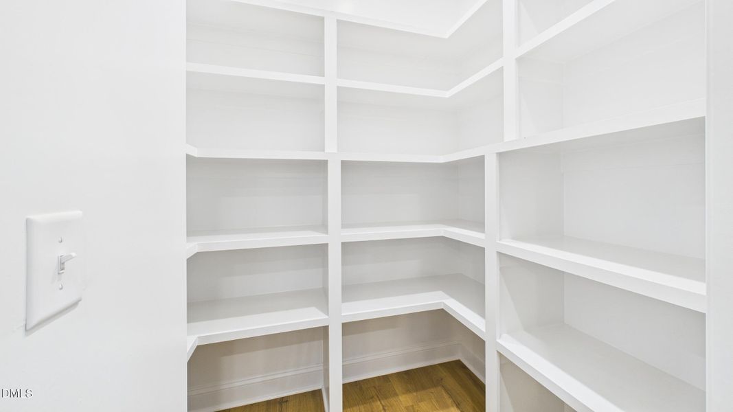 ultra estate tours 007