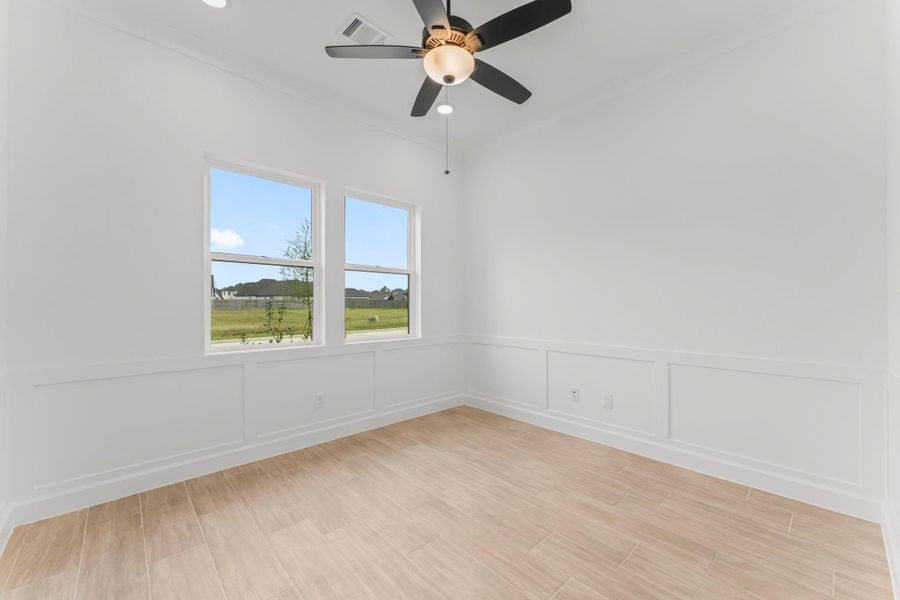 Spacious, unfurnished interior of a new home in , Tomball (Image 42).