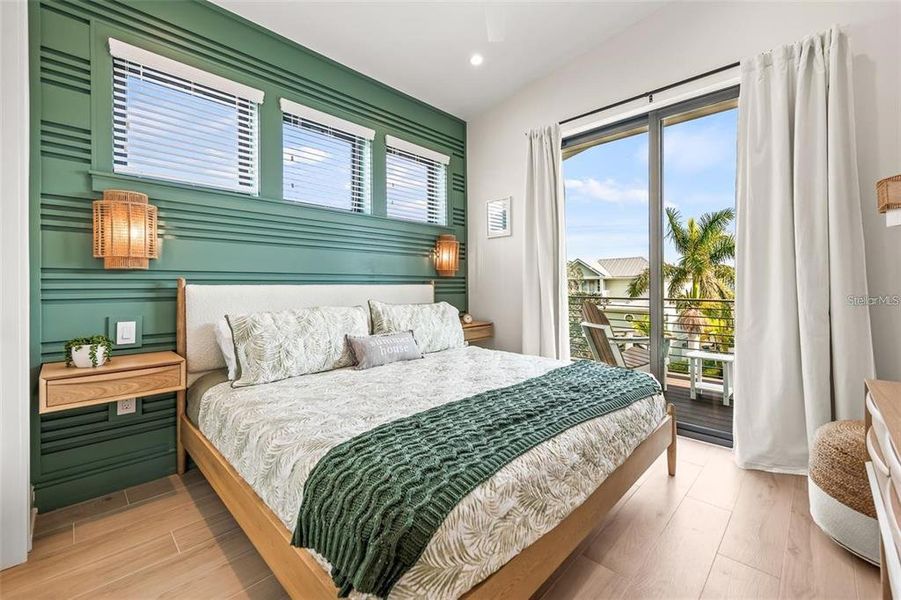 Furnished interior view inside a new home in , Anna Maria (Image 35).